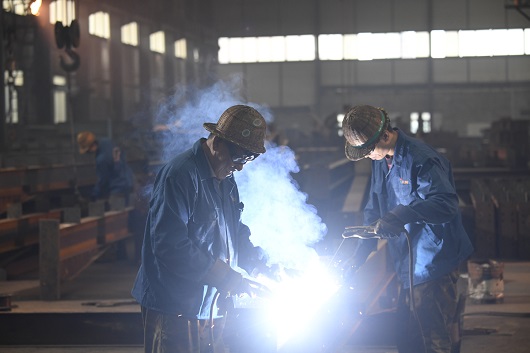 在大力發展臨汾鋼結構工程建設的同時，防火措施要到位