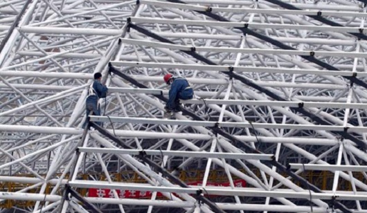 現(xiàn)代建筑網(wǎng)架結(jié)構(gòu)的安裝施工方法